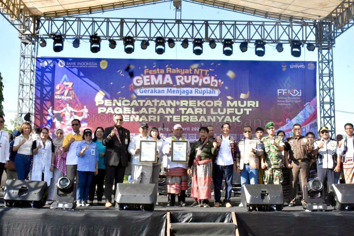 Dinas P&K Kota Kupang Bersama BI Perwakilan NTT Gelar Festa Rakyat, Tarian Lufut Pecahkan Rekor MURI