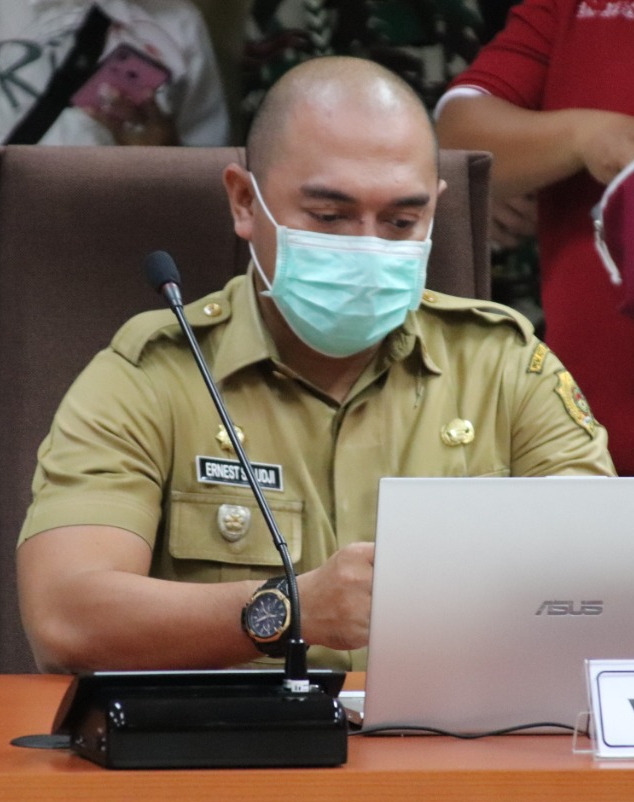 Di Kupang, Satu Keluarga Terkonfirmasi Positif Covid-19 Dievakuasi, Ada  Balita 1,8 Tahun