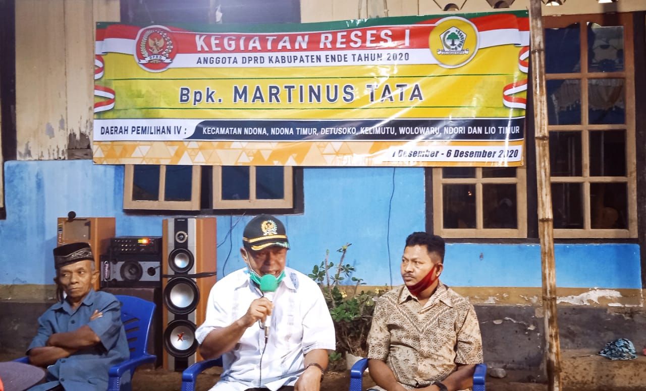 Reses I, Martinus Tata, Lakukan Pembersihan Jalan dari Koponio - Aekipa Ende