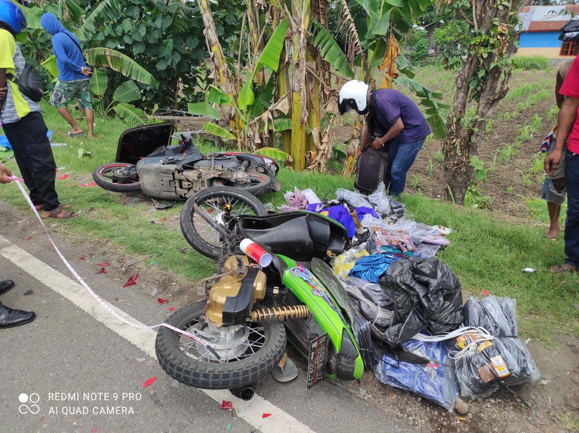 Kecelakaan Maut Mini Bus VS Speda Motor di Ruas Jalan Trans Flores, Satu Orang Meninggal