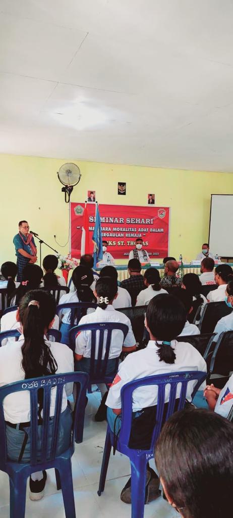 Demi Menjaga Nilai Luhur Adat Sikka, SMKS St. Thomas Maumere Gelar Seminar Sehari