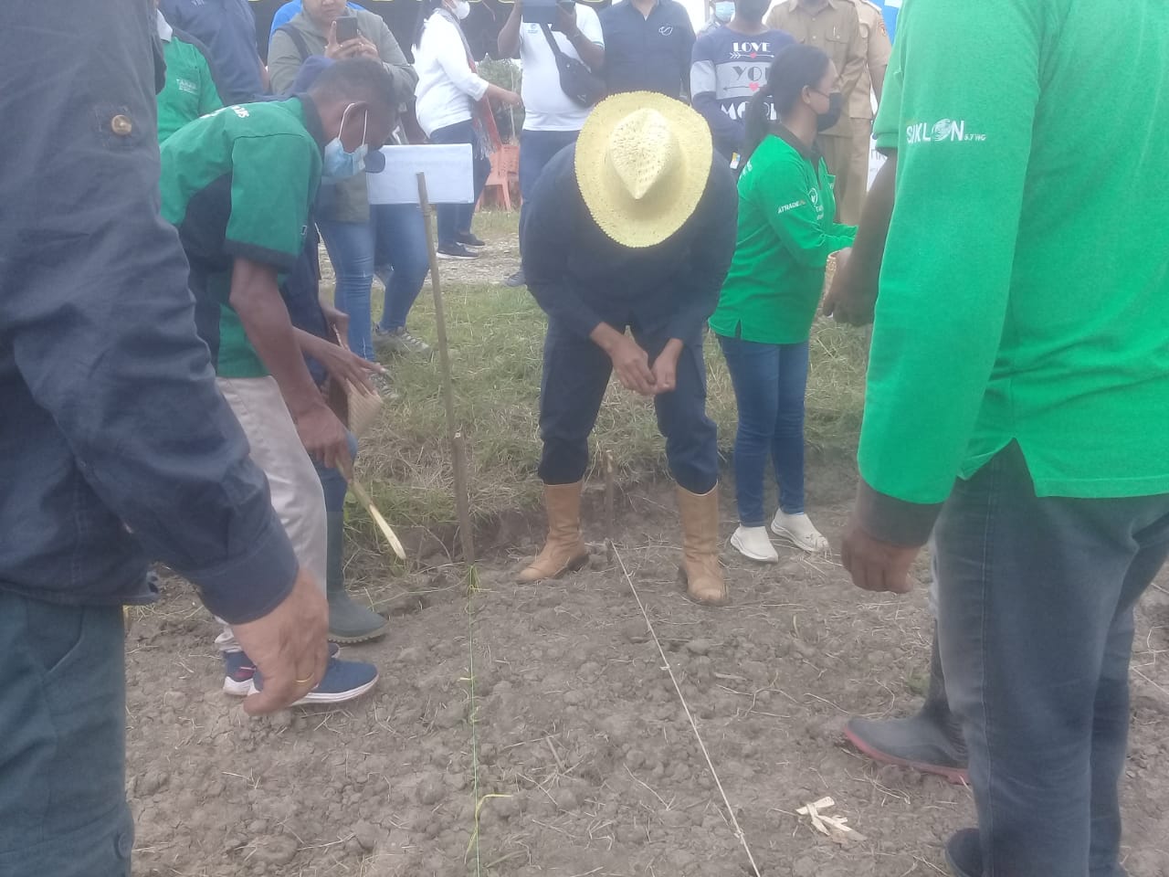 Sukseskan Program TJPS Gubernur VBL, Pantau Lahan Produktif di Desa Rinbesihat 