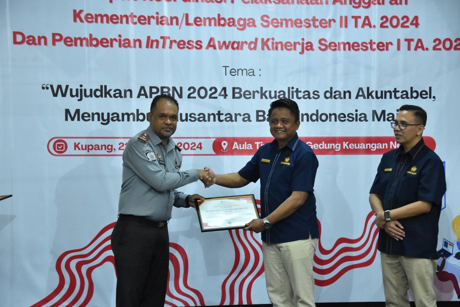 Terima Penghargaan Intress Award 2024, Karutan Kefa ; Ini Merupakan Hasil Kerja Keras Kita