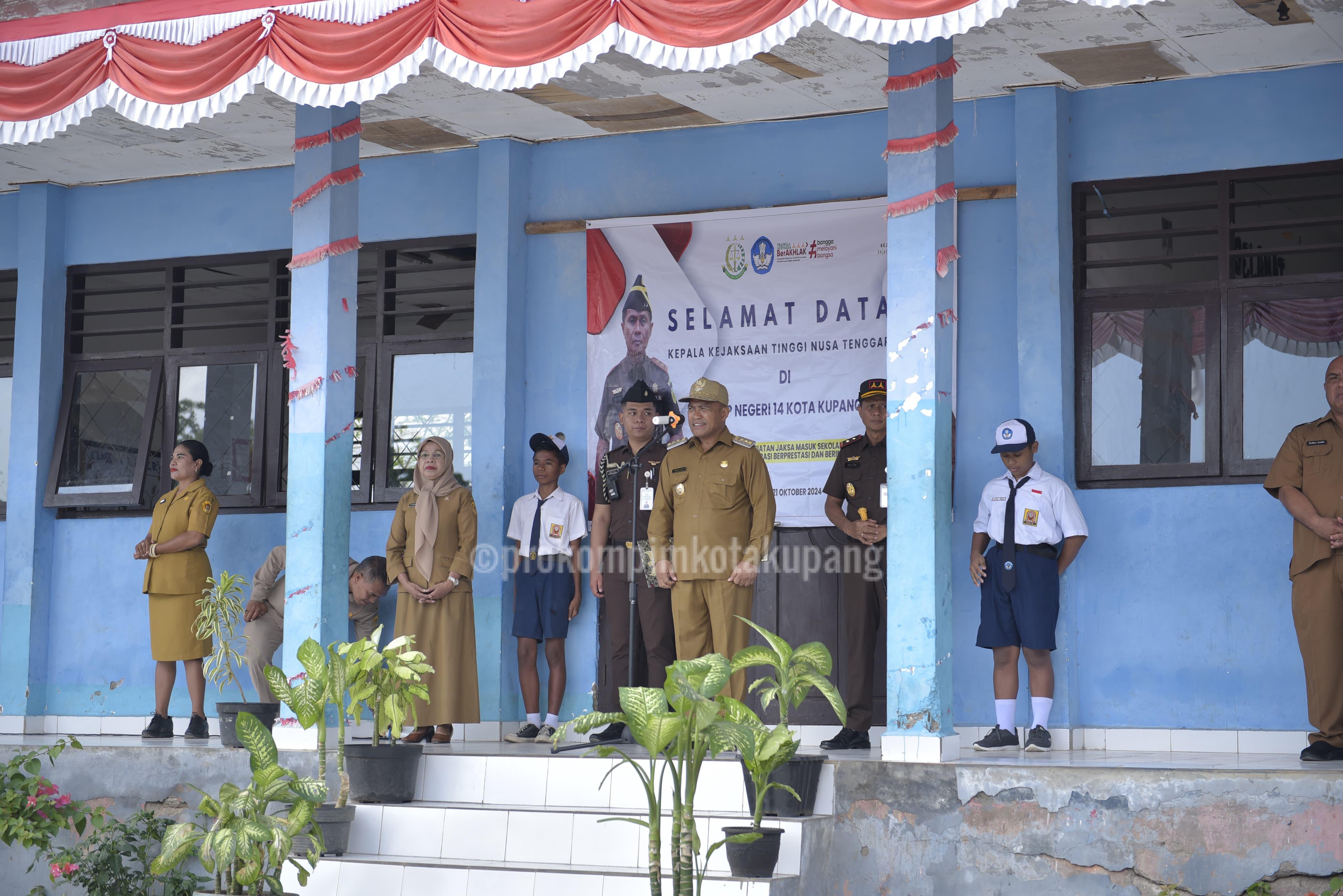 Perkuat Program Generasi Berprestasi Dan Berintegritas, Pemkot Kupang Dan Kajati NTT Geruduk SMPN 14