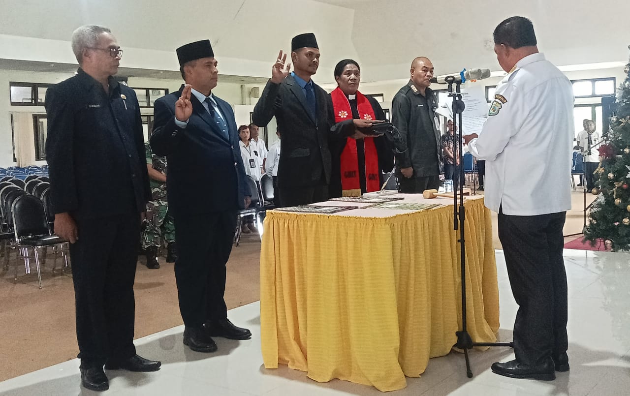 Dua Wajah Baru Resmi Menjabat Direksi dan Dewas Perumda Air Minum Kabupaten TTS