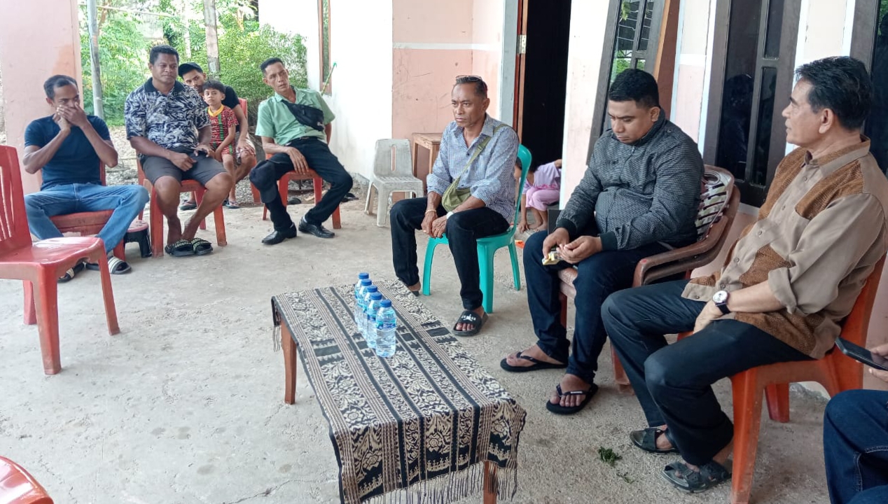 Dirut PERUMDA Tindaklanjuti Keluhan Air Bersih di Desa Nitneo Kupang Barat 