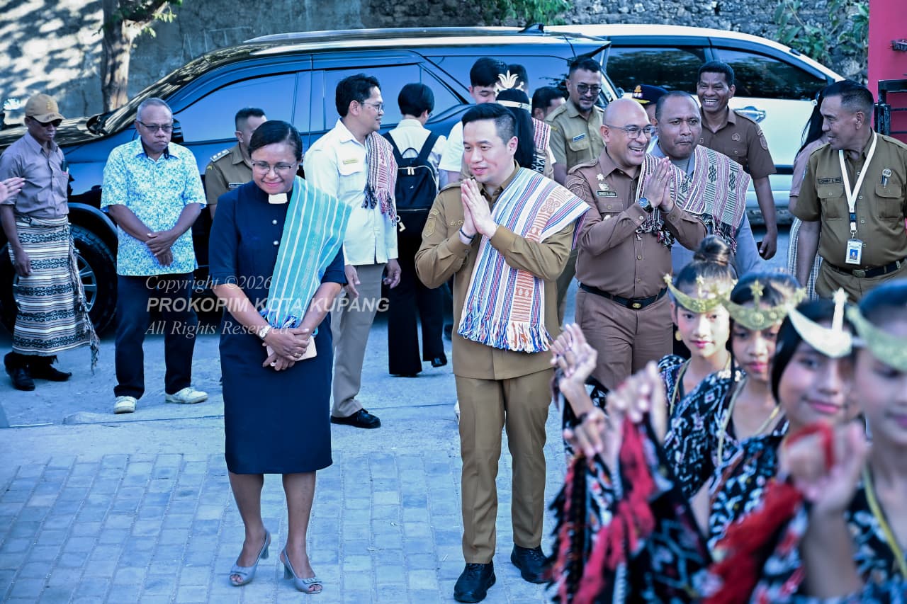 Wali Kota Kupang Resmikan Gedung Baru SD Inpres Oesapa